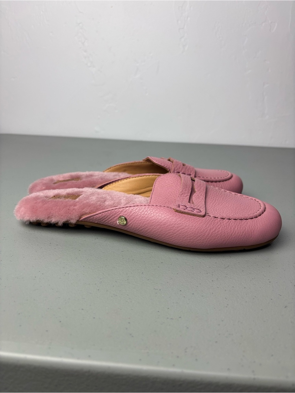 UGG Shaine Slipper Pink Leather Fur Lined Shearling Women's 9 1102649 Mule